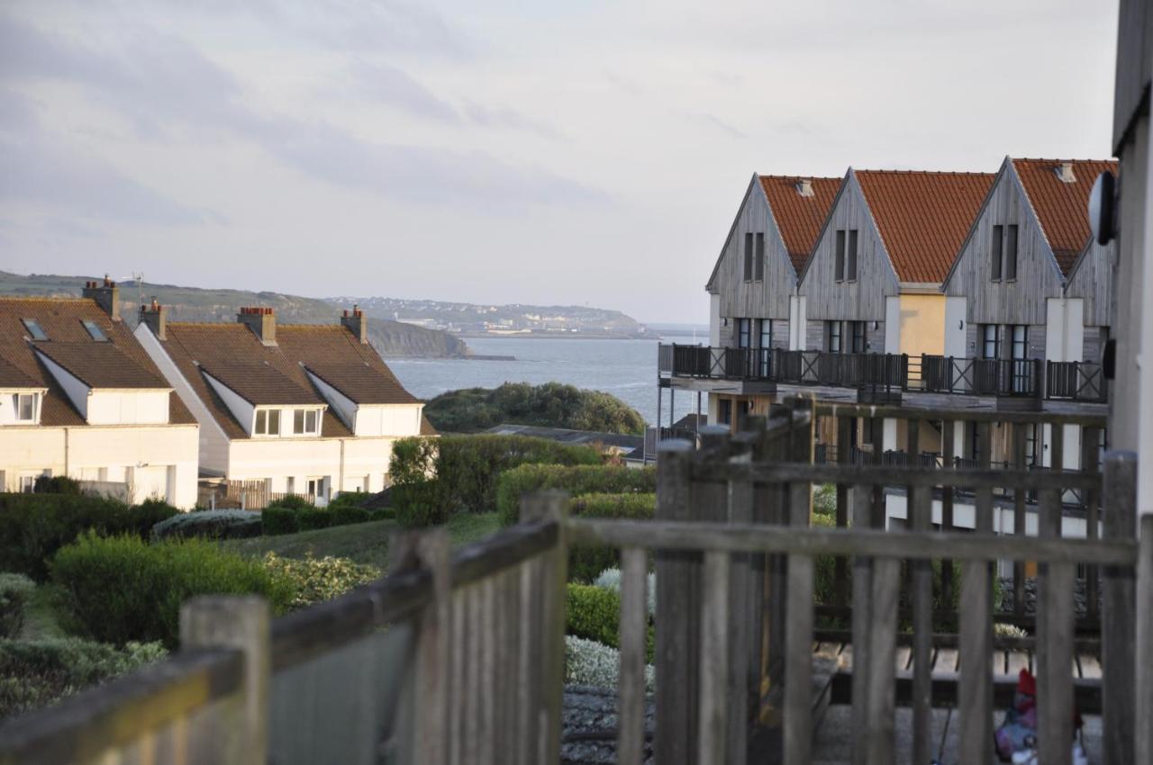 Le 246 - Duplex Face A La Mer Pour 4 Personnes, Wifi, Tv Full Sat, Parking Wimereux Exterior foto